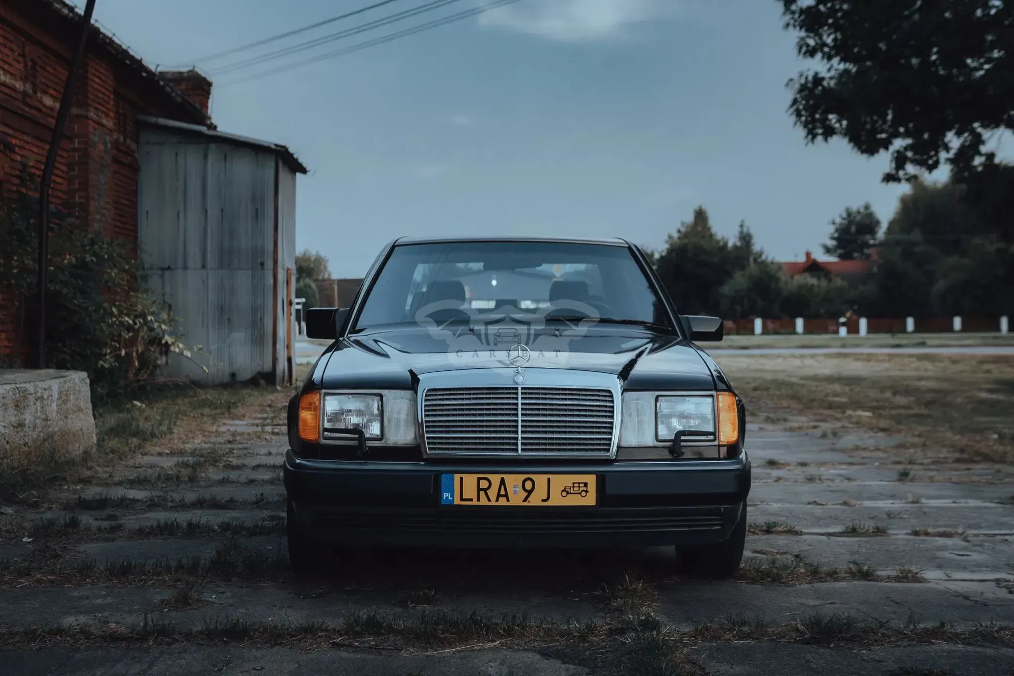 Mercedes-Benz E 1992