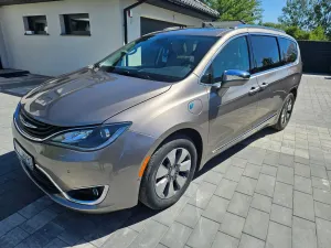 Chrysler Pacifica 2018