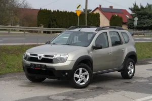 Dacia Duster I 1.6 16V 4x2 Delsey 2012