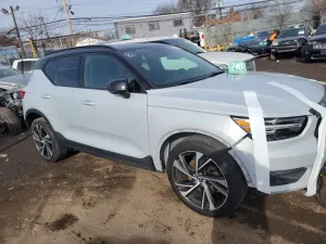 Volvo XC40 T5 AWD Geartronic R-Design 2021