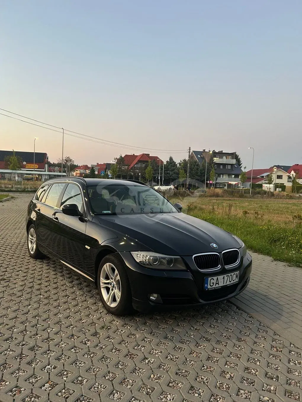 BMW 3 Series E90/E91/E92/E93 318d 2010