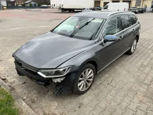 Volkswagen Passat B8 1.6 TDI SCR DSG Trendline 2016