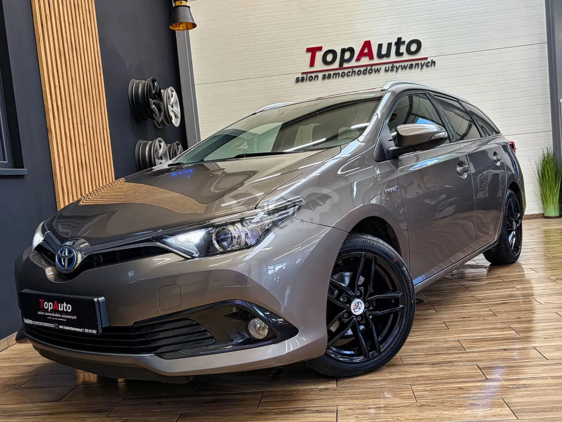 Toyota Auris II 1.8 HSD Luna 2016