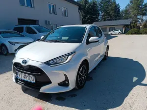 Toyota Yaris IV Hybrid 1.5 Comfort 2022