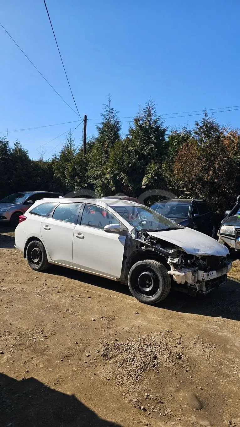 Toyota Auris II 1.4 D-4D Premium 2016