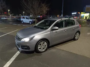 Peugeot 308 T9 1.2 PureTech Business Line S&S 2017