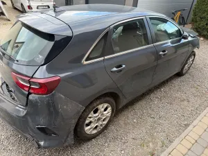 Kia Ceed III 1.0 T-GDI 100 OPF Attract 2022
