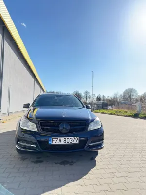 Mercedes-Benz C W204 350 CDI DPF (BlueEFFICIENCY) 7G-TRONIC Elegance 2012