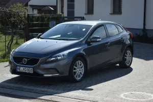 Volvo V40 II D2 2013