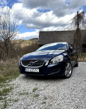 Volvo S60 II D3 Summum 2011