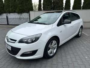 Opel Astra J 2015