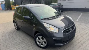 Kia Venga 1.4 CVVT Titanium Collection 2011