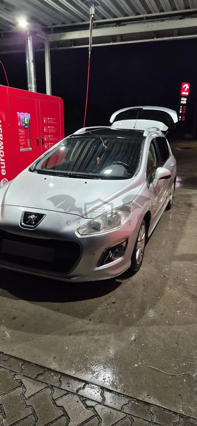 Peugeot 308 T7 2013
