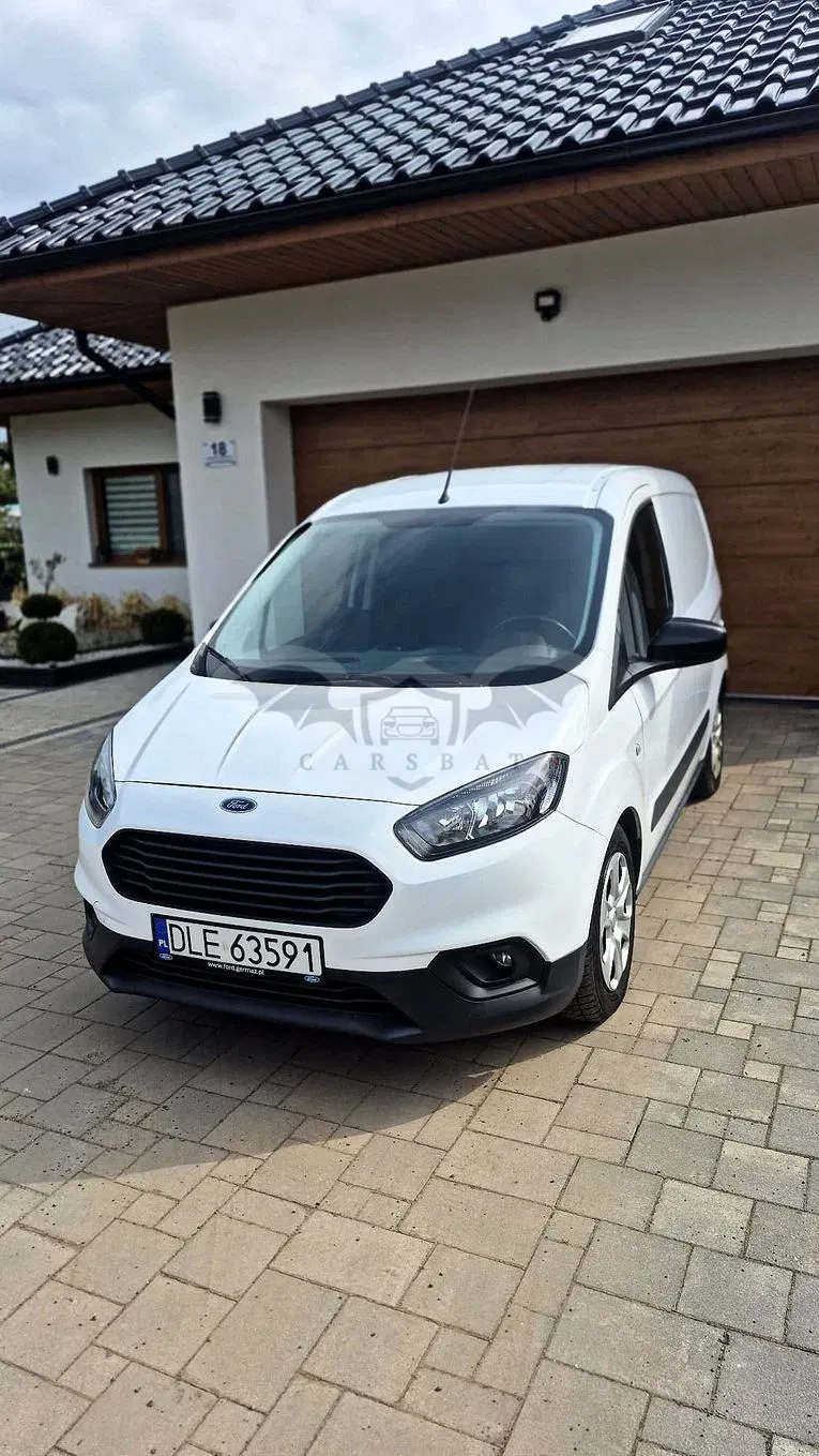 Ford Transit Courier 2022
