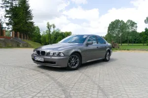 BMW 5 Series E39 2001