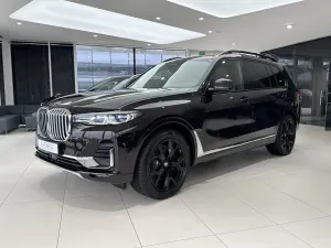BMW X7 G07 2021