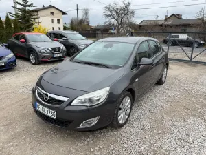Opel Astra J 1.6 Active 2010