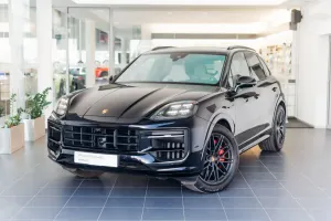 Porsche Cayenne III GTS 2024
