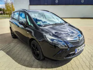 Opel Zafira C 2.0 CDTI Enjoy 2012