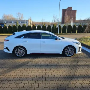 Kia Ceed 1.6 T-GDI GT DCT 2020