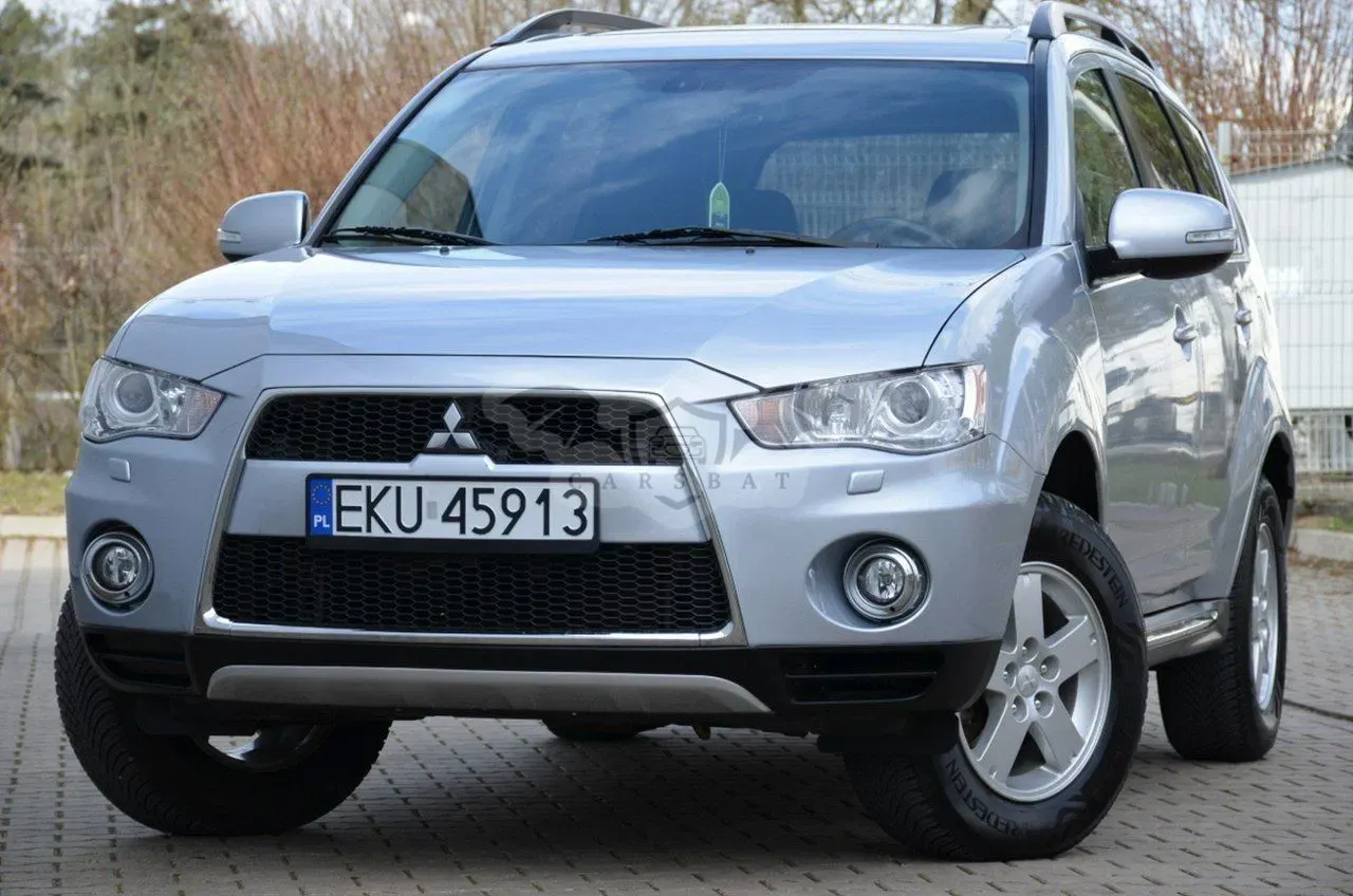 Mitsubishi Outlander II 2012