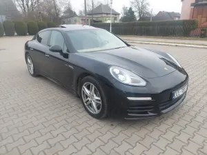 Porsche Panamera Platinum Edition 2014