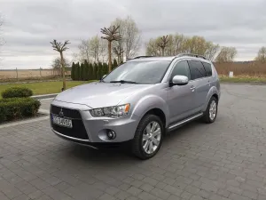 Mitsubishi Outlander II 2.2 DI-D 4WD TC-SST Motion 2010