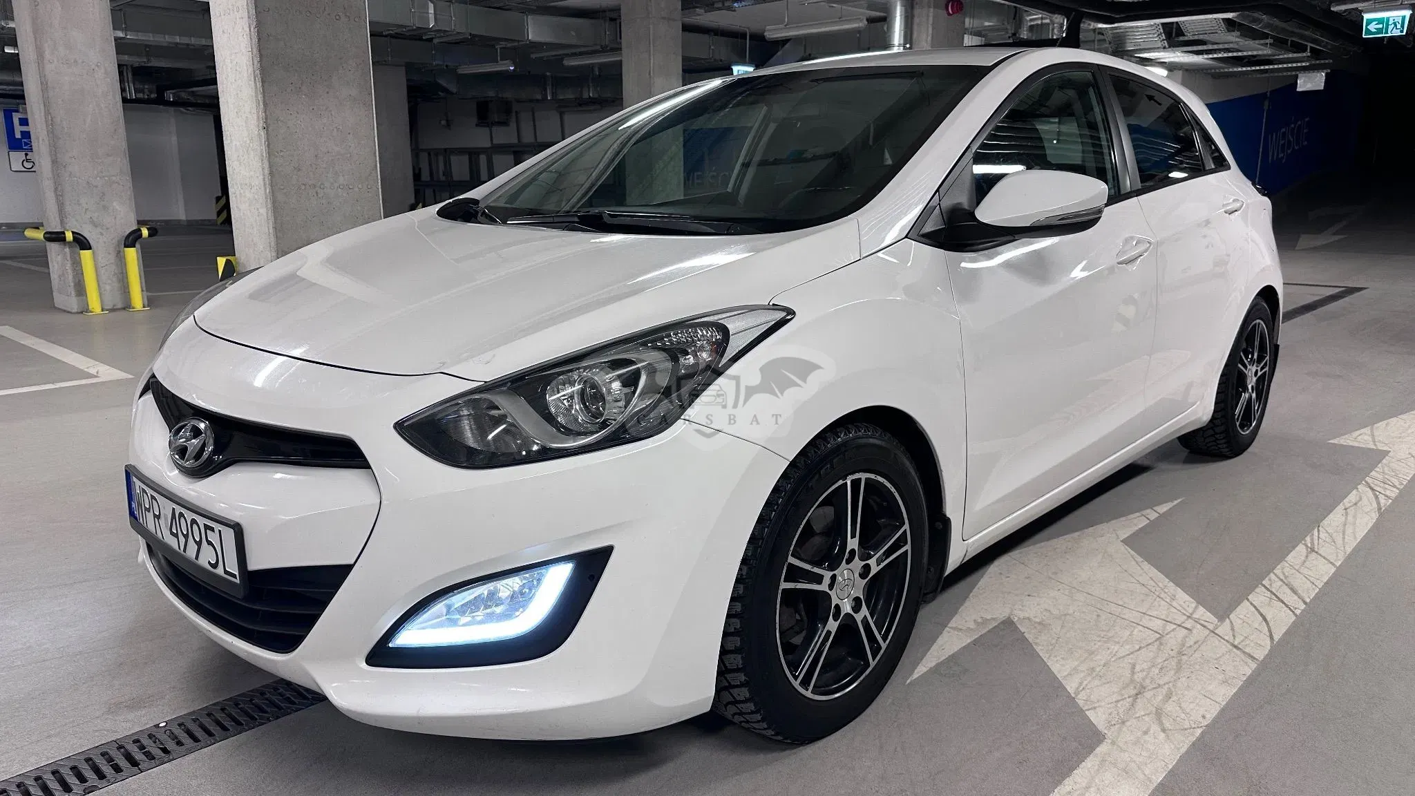 Hyundai i30 II blue 1.6 CRDi YES Gold 2012
