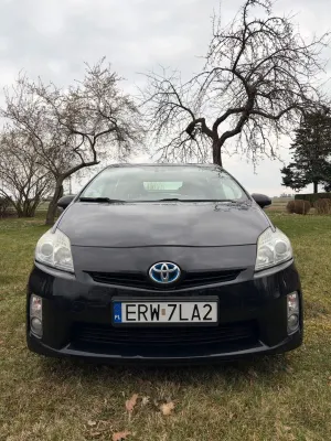 Toyota Prius III 1.8 HSD Active 2010