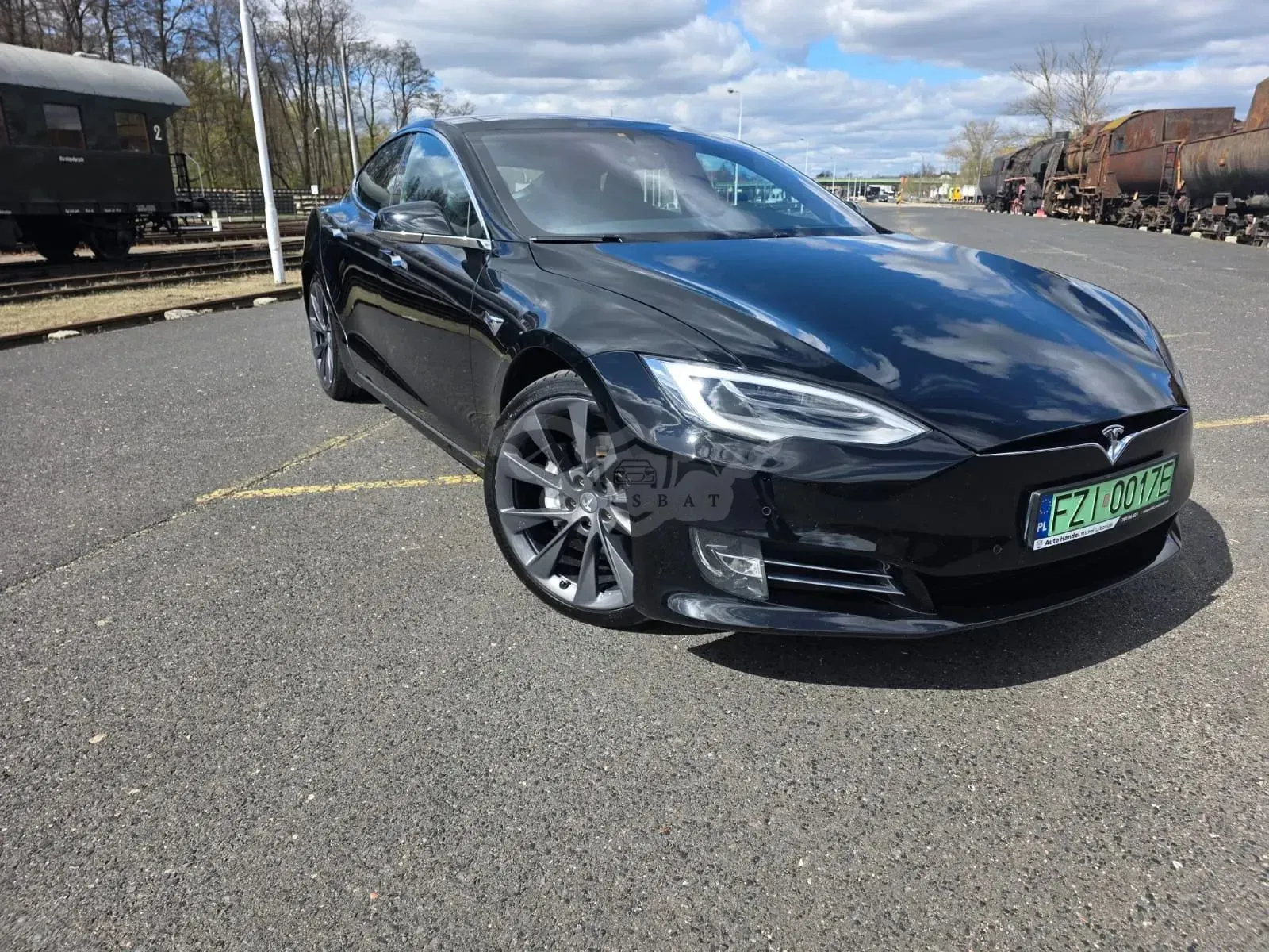 Tesla Model S 2019
