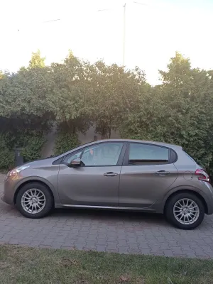 Peugeot 208 I 1.2 PureTech Active 2013
