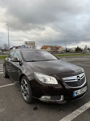 Opel Insignia A 2.0 Bi Turbo CDTI 4x4 2012