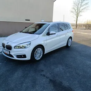 BMW 2 Series 220d xDrive Luxury Line 2015