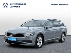 Volkswagen Passat B8 2.0 TDI EVO Business DSG 2022