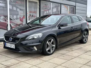 Volvo V40 II D2 R Design 2013