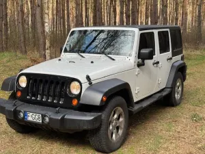 Jeep Wrangler III Unlimited 3.6 Automatik Sahara 2013