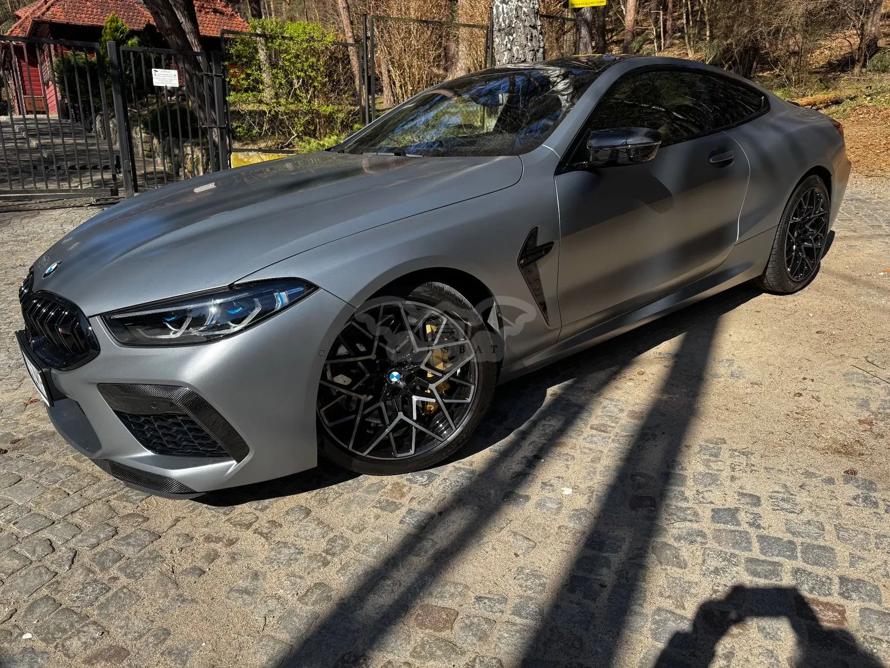 BMW M8 2025