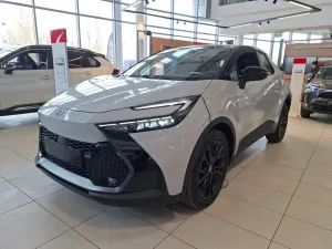 Toyota C-HR 2025