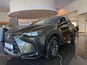 Lexus NX II 350h Elegance 2WD 2025