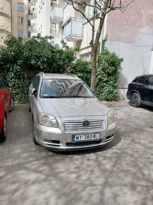 Toyota Avensis II 2.2 D-CAT Sol 2006