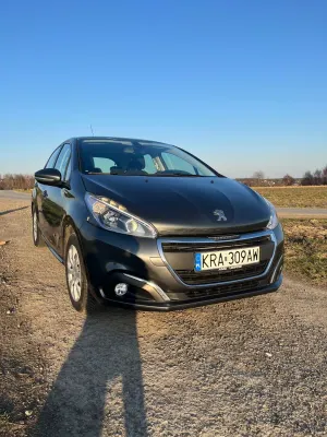 Peugeot 208 I 2015