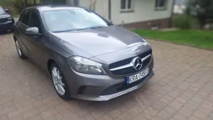 Mercedes-Benz A W176 180 7G-DCT Activity Edition 2017