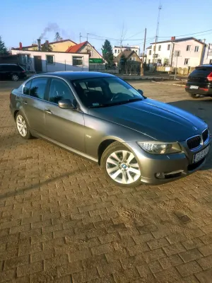 BMW 3 Series E90/E91/E92/E93 318d 2011