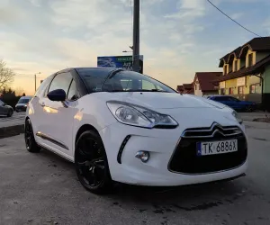 Citroën DS3 1.6 e-HDi SoChic 2013