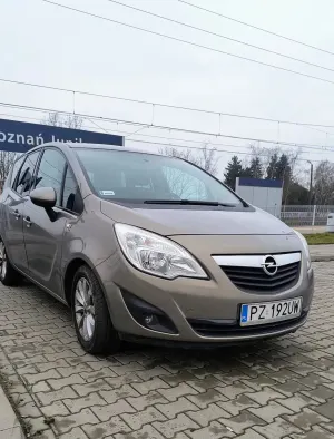 Opel Meriva II 2012