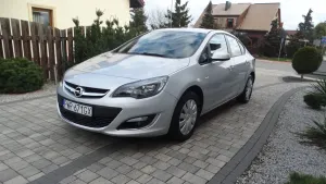 Opel Astra J 1.4 T Enjoy 2013