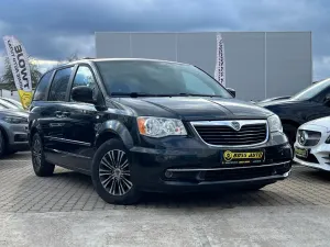 Lancia Voyager 2014