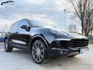 Porsche Cayenne II Diesel Platinum Edition 2016