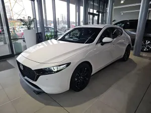 Mazda 3 IV 2.0 mHEV Centre-Line 2026