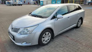Toyota Avensis III 2.0 D-4D PowerBoost Premium 2011